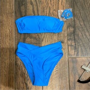 🔥NWOT Vibrant Blue Bikini Set